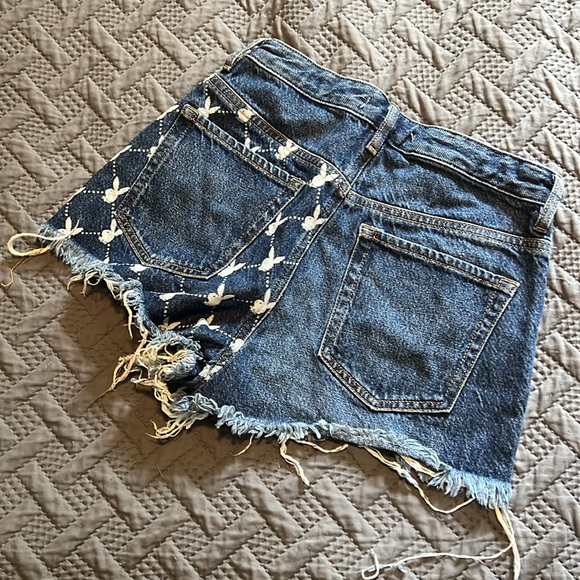 Pacsun : PB Bunny High Rise Denim Shorts - 26 - Picture 2 of 7